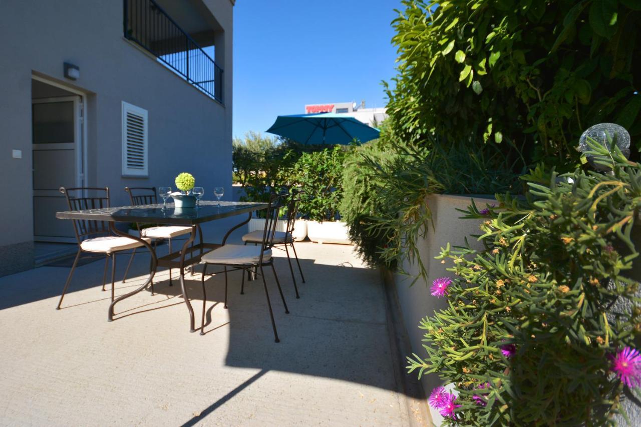 Seas The Day Apartments Podstrana Kültér fotó