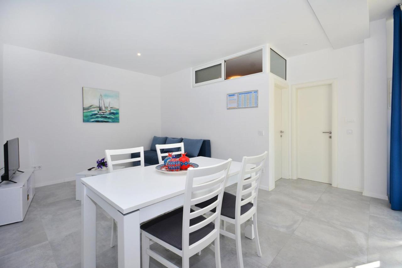 Seas The Day Apartments Podstrana Kültér fotó